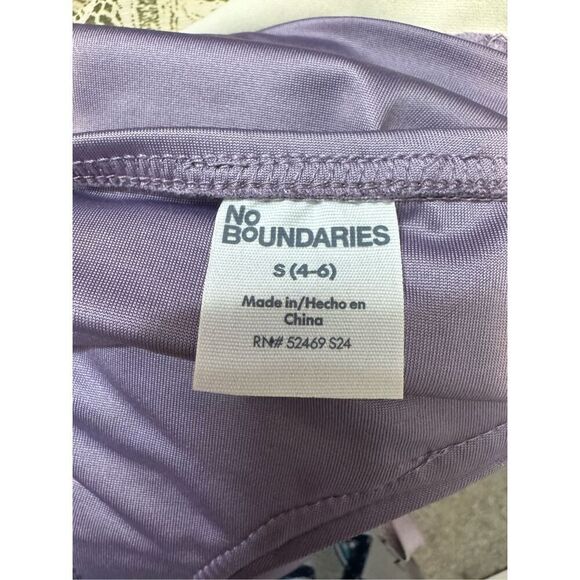 No boundaries purple blouse size small - Picture 5 of 6